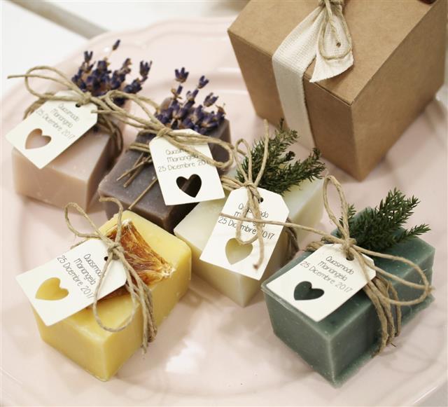 Bomboniera%20sapone%20bio%20ecofattoart%